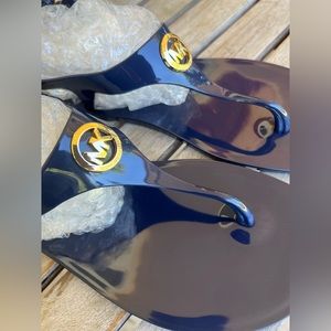 Michael Kors Womens Jelly MK Logo  Thong PVC Sandals US size 9